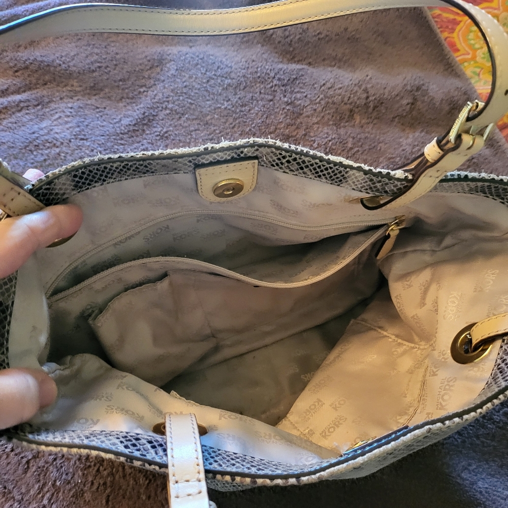 Michael Kors purse